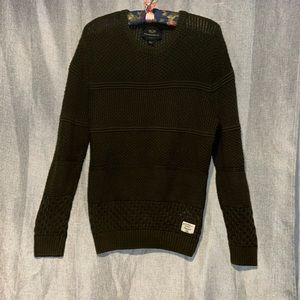 Farrell originals sweater size small